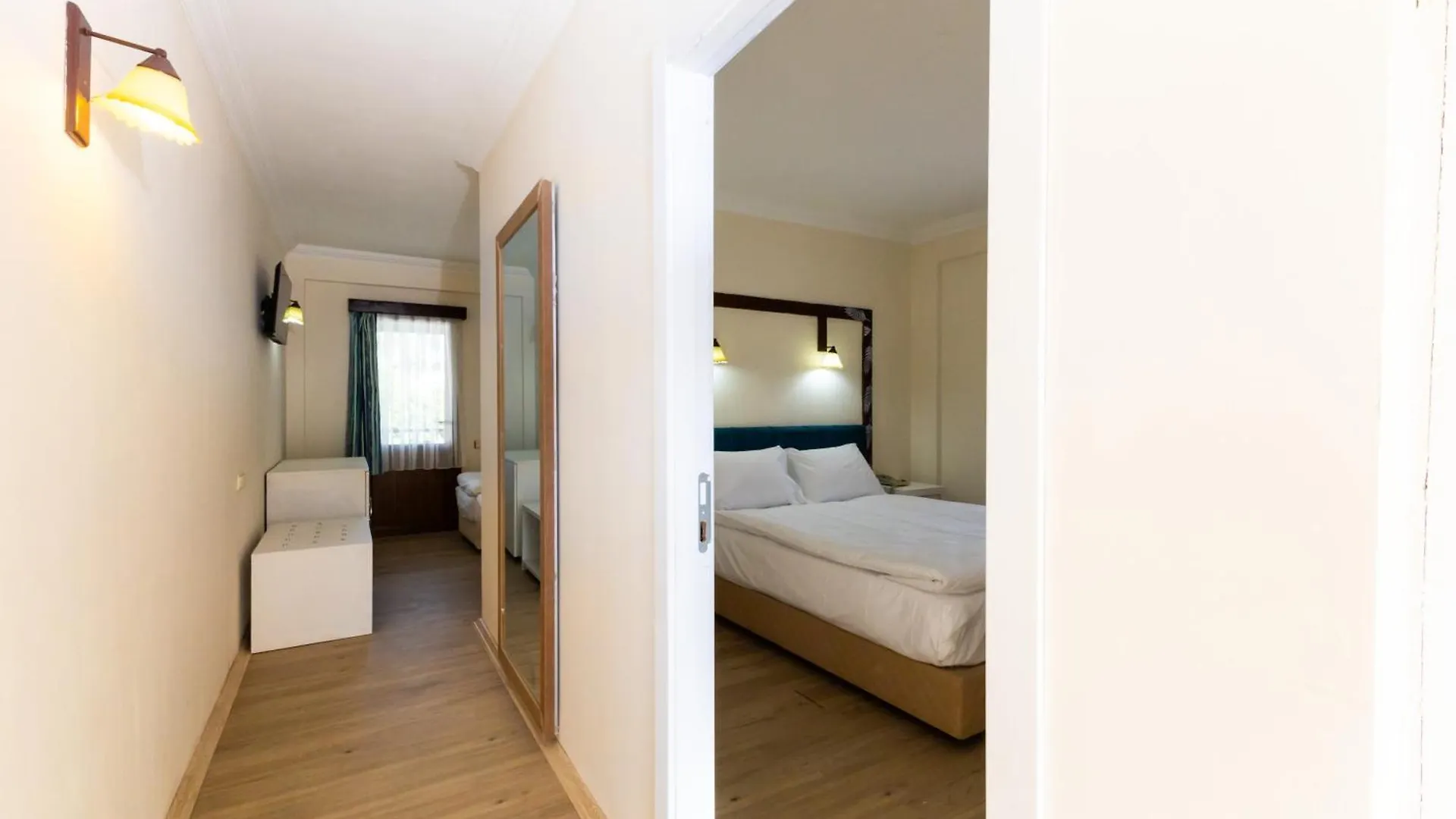 Salinas Beach Hotel Bodrum-Boutique Concept 검벳 3*, Bodrum
